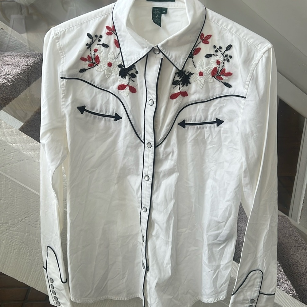 Lauren Jeans Co. Rare Western bead embroidered shirt with pearl snaps M